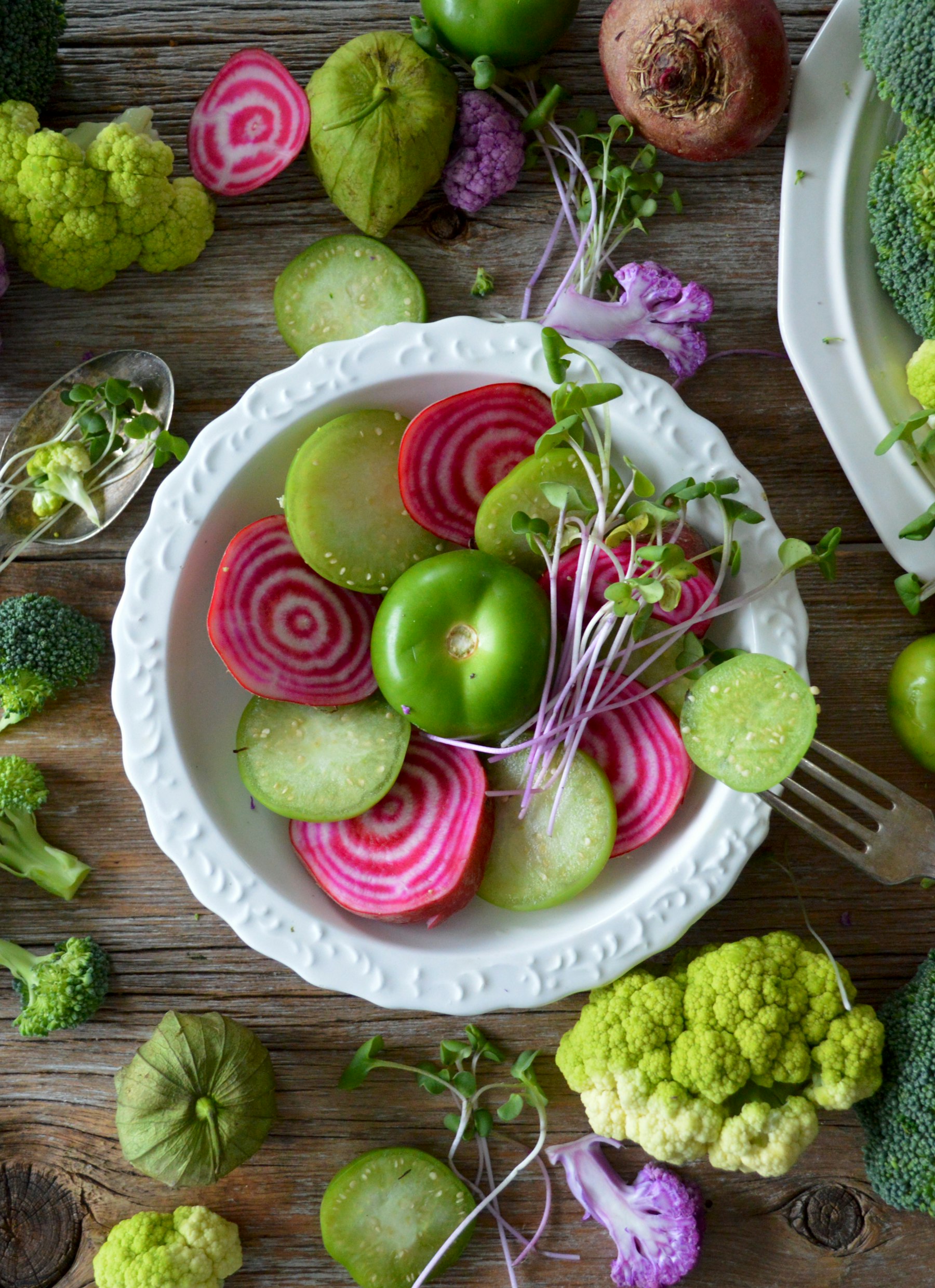 Fresh vegetables arranged for a healthy meal, representing nutrition and variety.